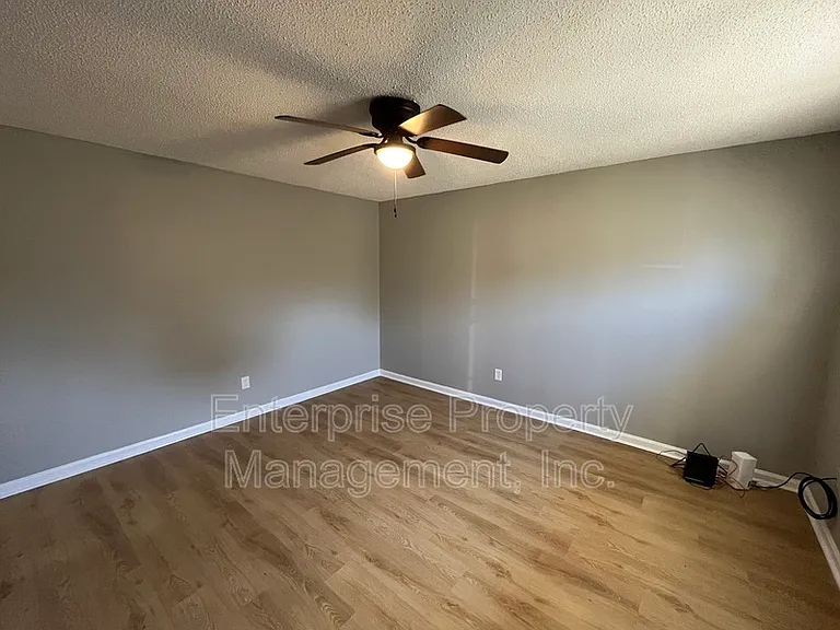 5362 Beaverton Dr — Photo 4