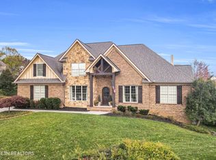 720 Lake Vista Ln, Knoxville, TN 37934