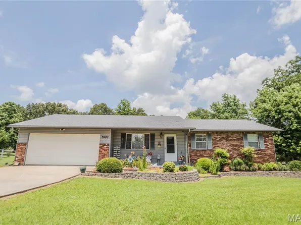 5707 Cedar Ridge Dr, Poplar Bluff, MO 63901
