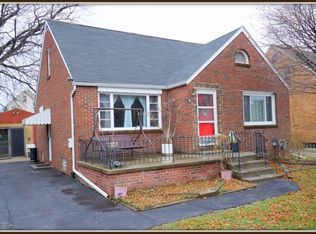 47 Saint Johns Pl, Lackawanna, NY 14218