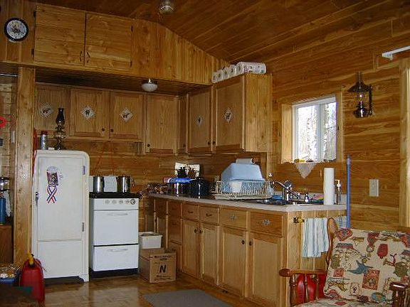 2nd image of 8787 Wilderness Retreat