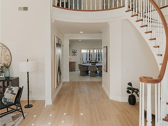 5th image of 17182 Hillside Cir