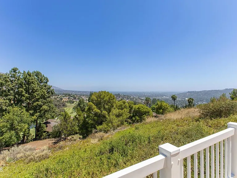 738 Galaxy Heights Dr — Photo 21