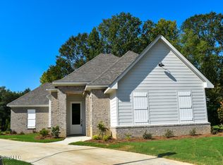 141 Salus Bnd, Clinton, MS 39056