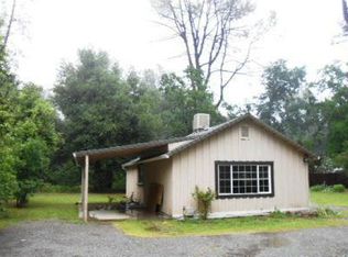 1950 Jewell Ln, Redding, CA 96001