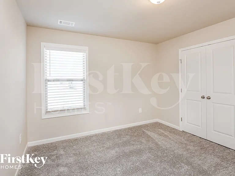193 Creekside Bluff Way — Photo 11