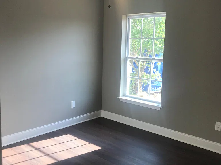 3317 Lyle Ave — Photo 22