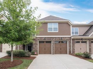 8410 Loxton Cres, Charlotte, NC 28214