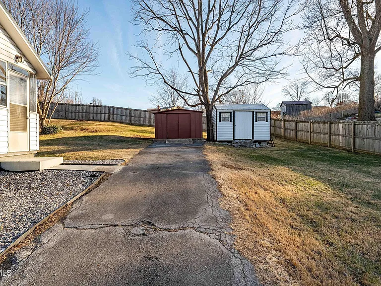 172 Hopper Rd — Photo 31