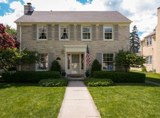 5227 N Berkeley Blvd, Whitefish Bay, WI 53217