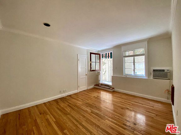 3rd image of 1169 Hacienda Pl