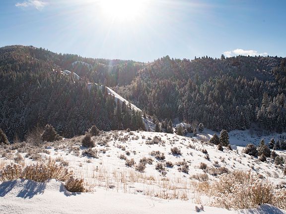 3rd image of 1360 Cordillera Way