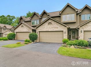 913 Ascot Dr, Elgin, IL 60123