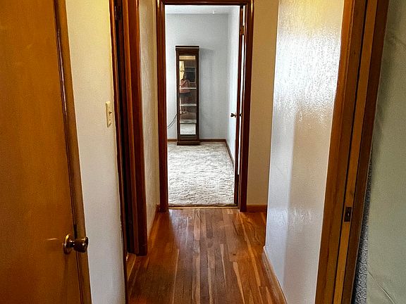5th image of 1002 Avenue B
