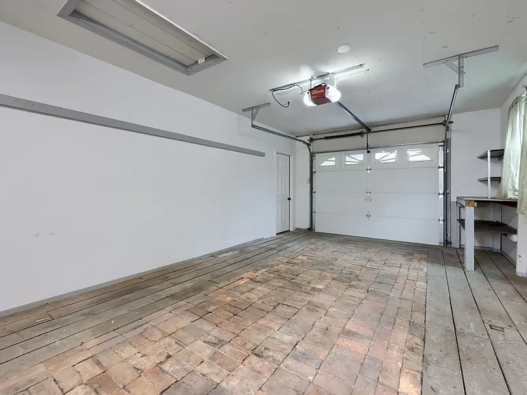 1738 W Main St #A — Photo 46