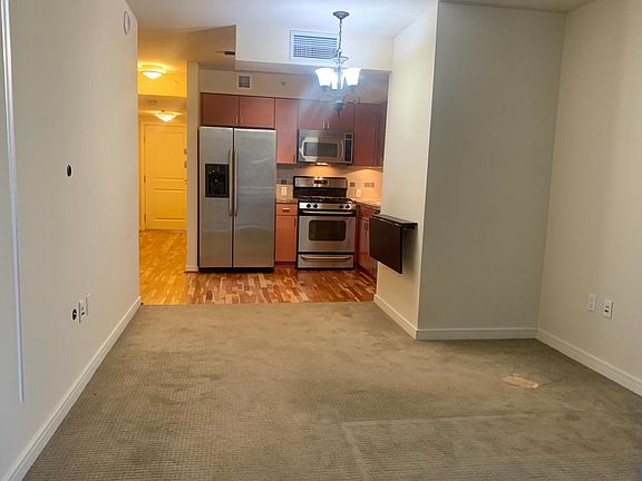 4th image of 819 Virginia St #1208A