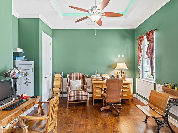 4th image of 4470 Philodendron Ct