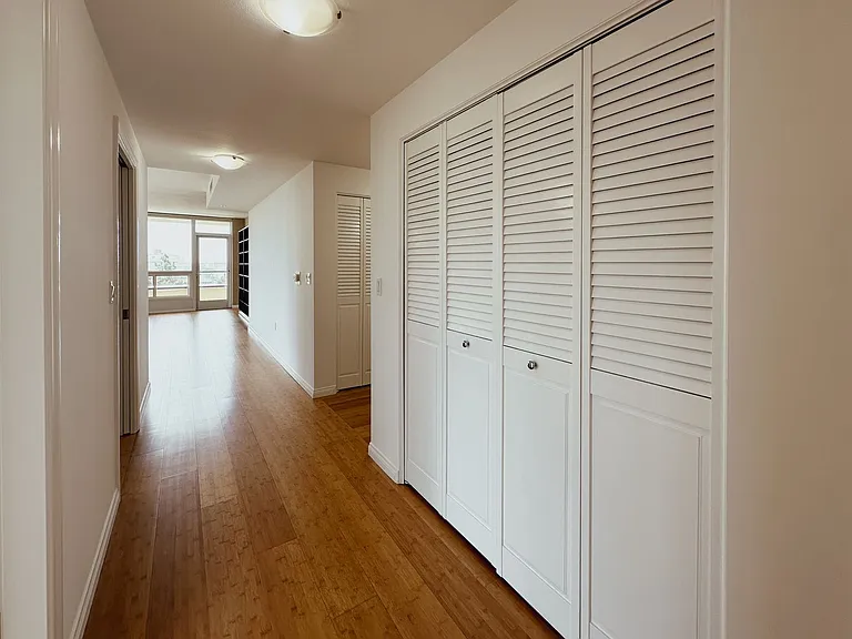 555 Front St #602 — Photo 19