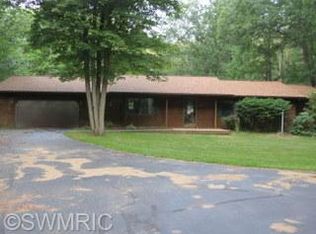 20200 Tamarack Rd, Howard City, MI 49329