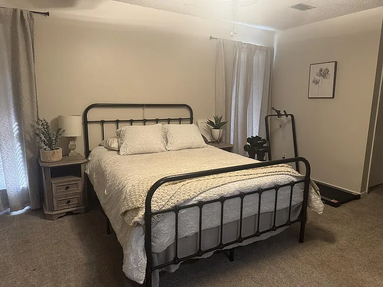 5203 San Antonio Ave — Photo 7