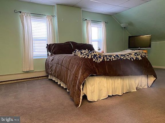 5th image of 505 Vanderslice St