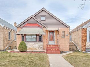 7114 W Foster Ave, Chicago, IL 60656