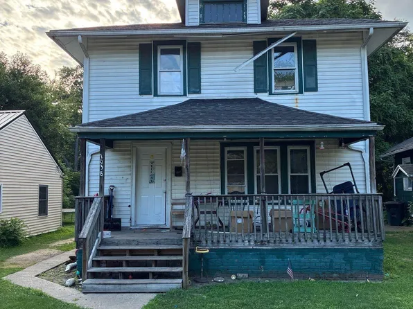 1038 Huey St, South Bend, IN 46628