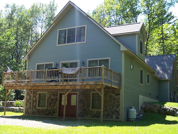 3rd image of 104 Kings Ridge Rd