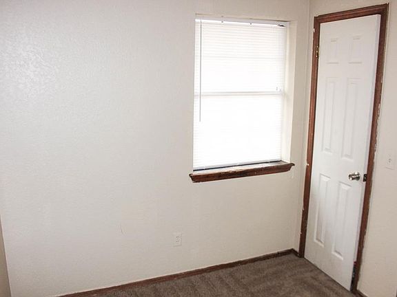 2nd image of 8300 NW 10th St APT 10