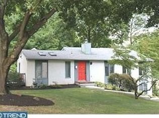 520 Crestview Rd, Wayne, PA 19087