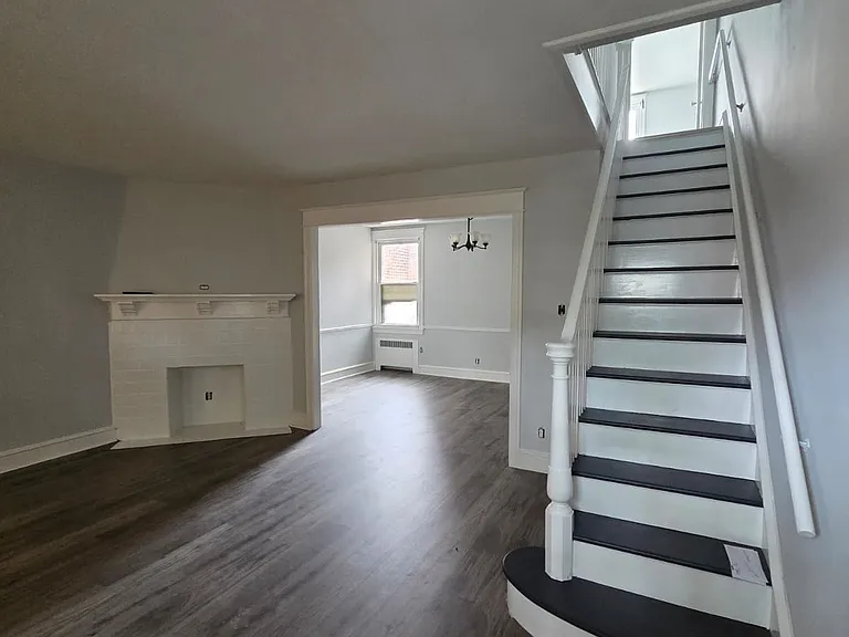 1109 Anchor St — Photo 1