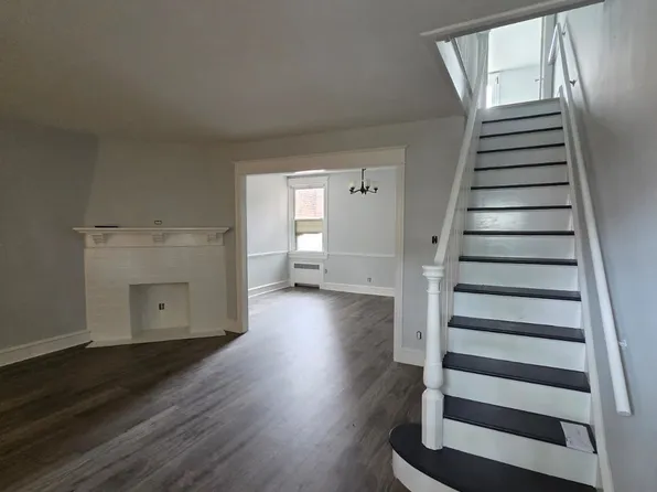 1109 Anchor St, Philadelphia, PA 19124