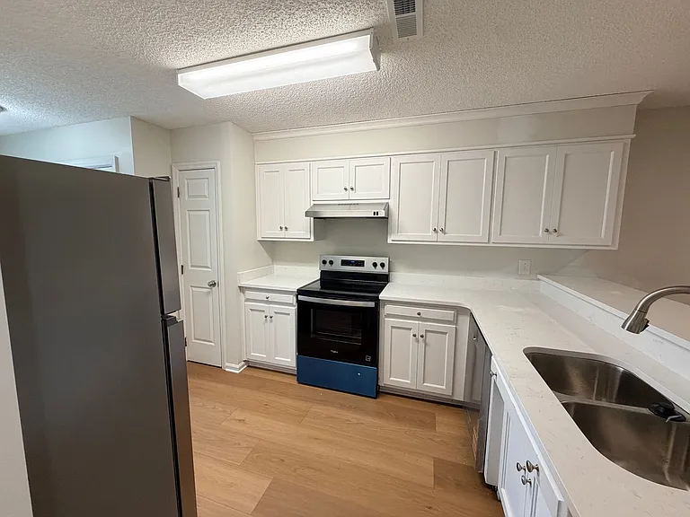 2859 Fawnwood Cir — Photo 8