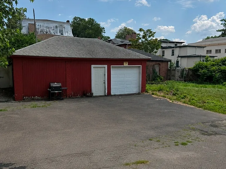 72 Cedar St #2 — Photo 15