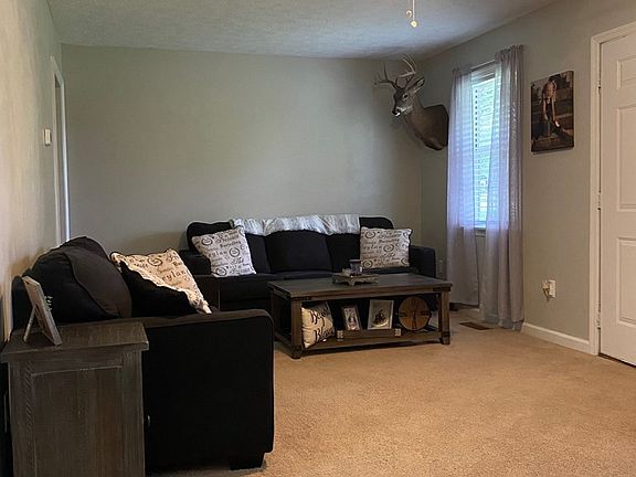 3rd image of 940 Grandiose Dr