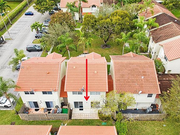 2nd image of 10829 NW 3rd Ct #B12l