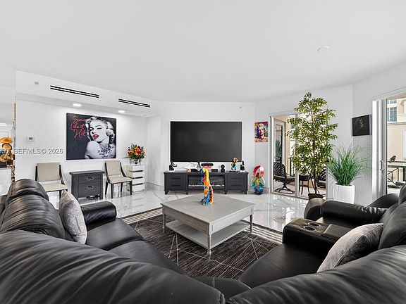 3rd image of 3415 N Ocean Dr APT 401