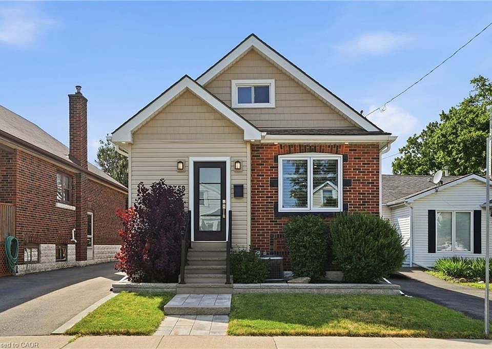 1st image of 58 Tragina Ave S