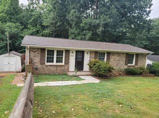 10431 Harbor Dr, Charlotte, NC 28214