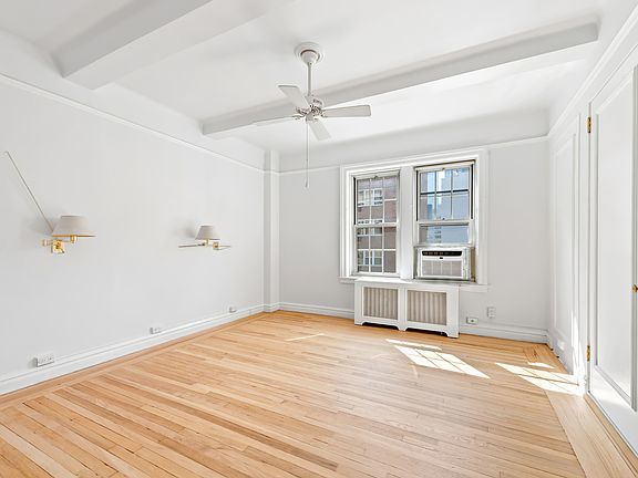 5th image of 125 E 63rd St APT 9B