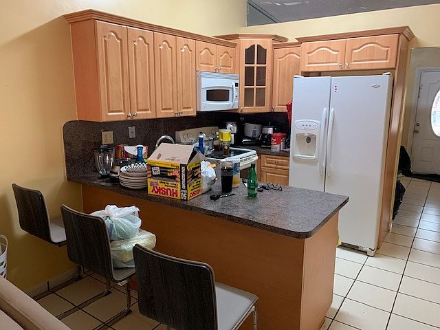 1st image of 8889 NW 118th St