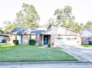 110 Foster Oaks Dr, Conroe, TX 77301