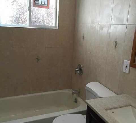 3rd image of 39 Franklin St