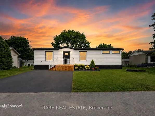 76 Linden Ln, Innisfil, ON L9S 1P2