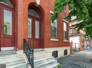 300 S 10th St, Philadelphia, PA 19107