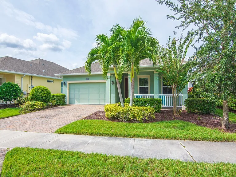 3435 Diamond Leaf Dr — Photo 2