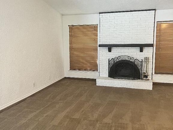 5th image of 5126 Barcelona Dr