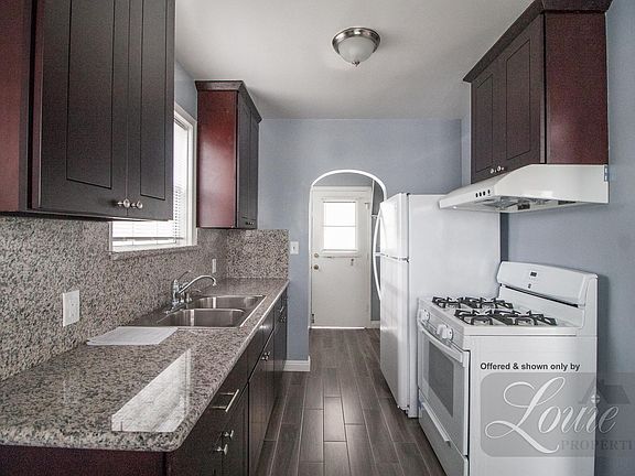 4th image of 5942 Temple City Blvd