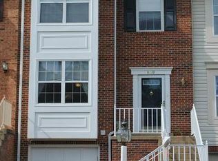 8618 Sanderling Dr, Manassas, VA 20110