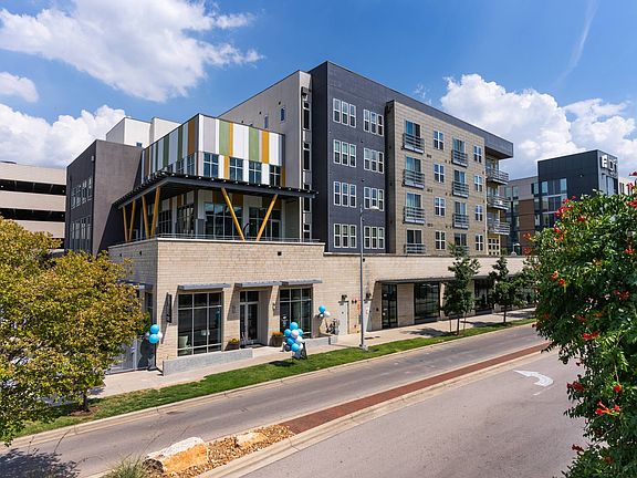 2nd image of 11711 Domain Dr #3563